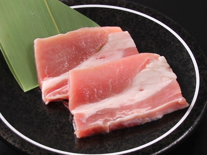 仔牛のバラ肉塩麹熟成（イタリア産高級食材）