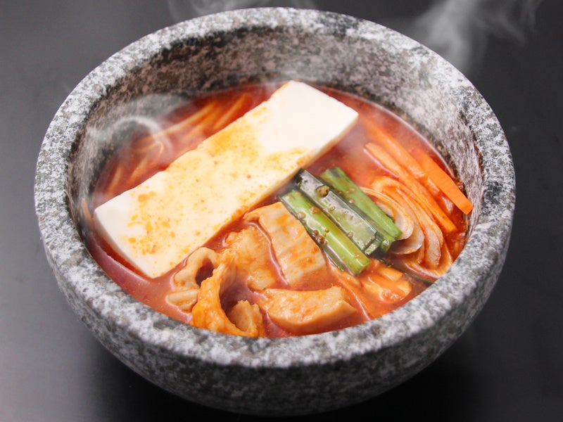 春の新作！ホルモンスンドゥブ