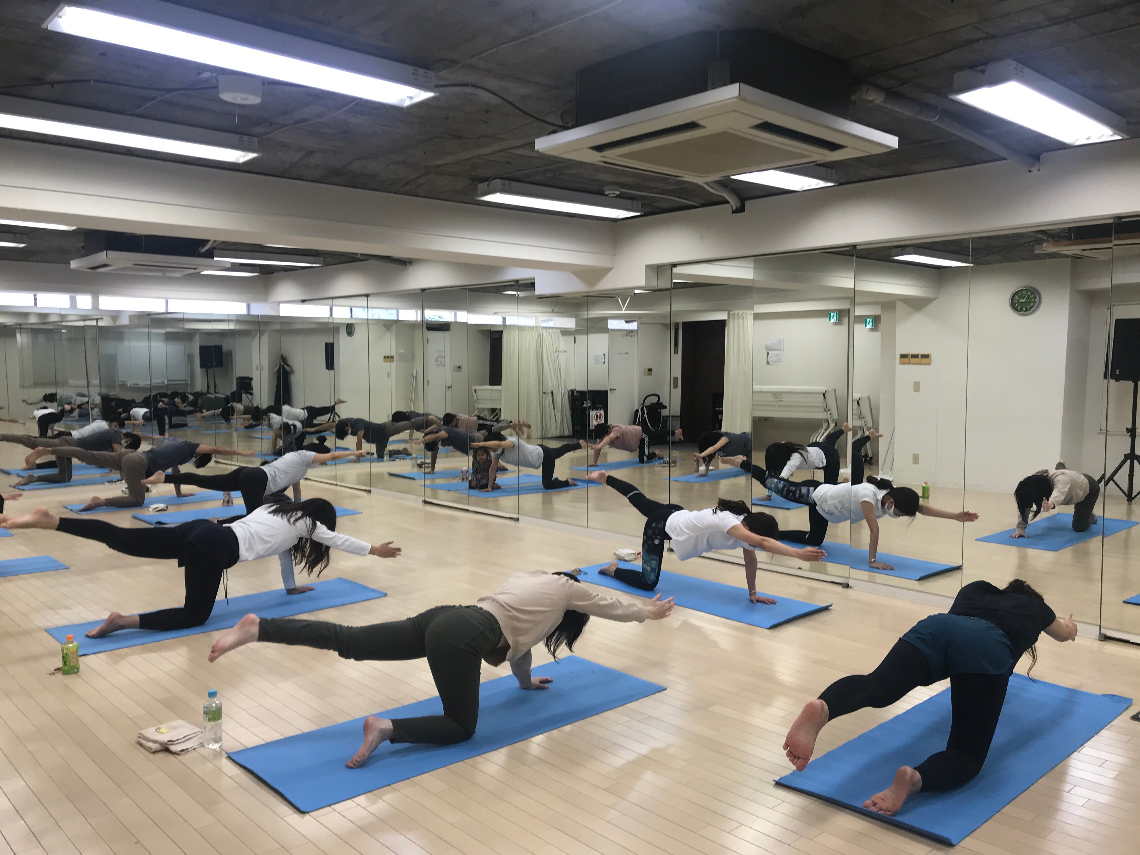 2020年11月ヨガイベントの様子｜センチュリー21レイシャス