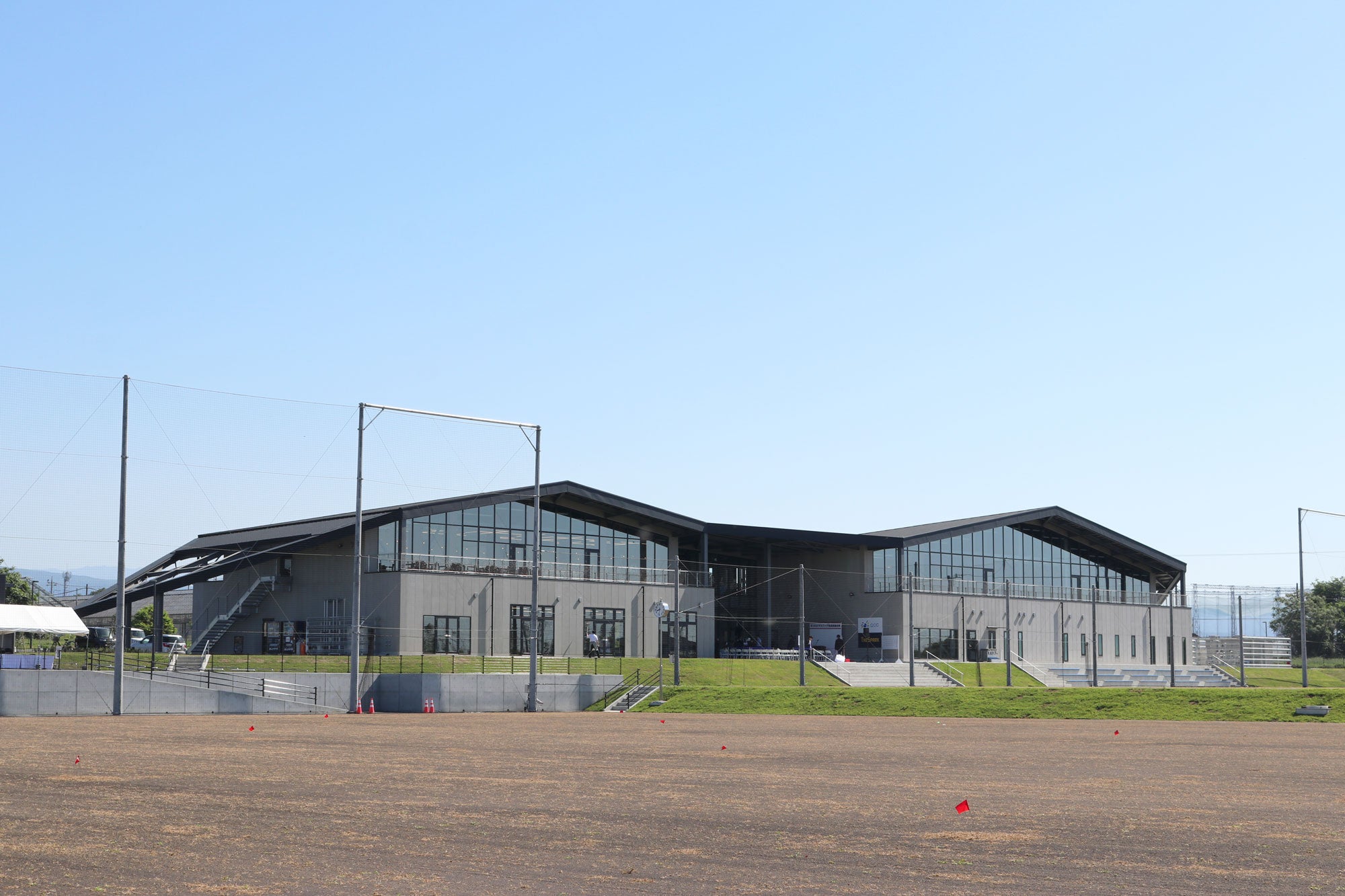 前橋市ローズタウンサッカー場外観