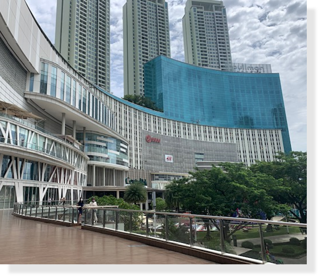 ３号店 「セントラルパーク・モール店」 施設外観