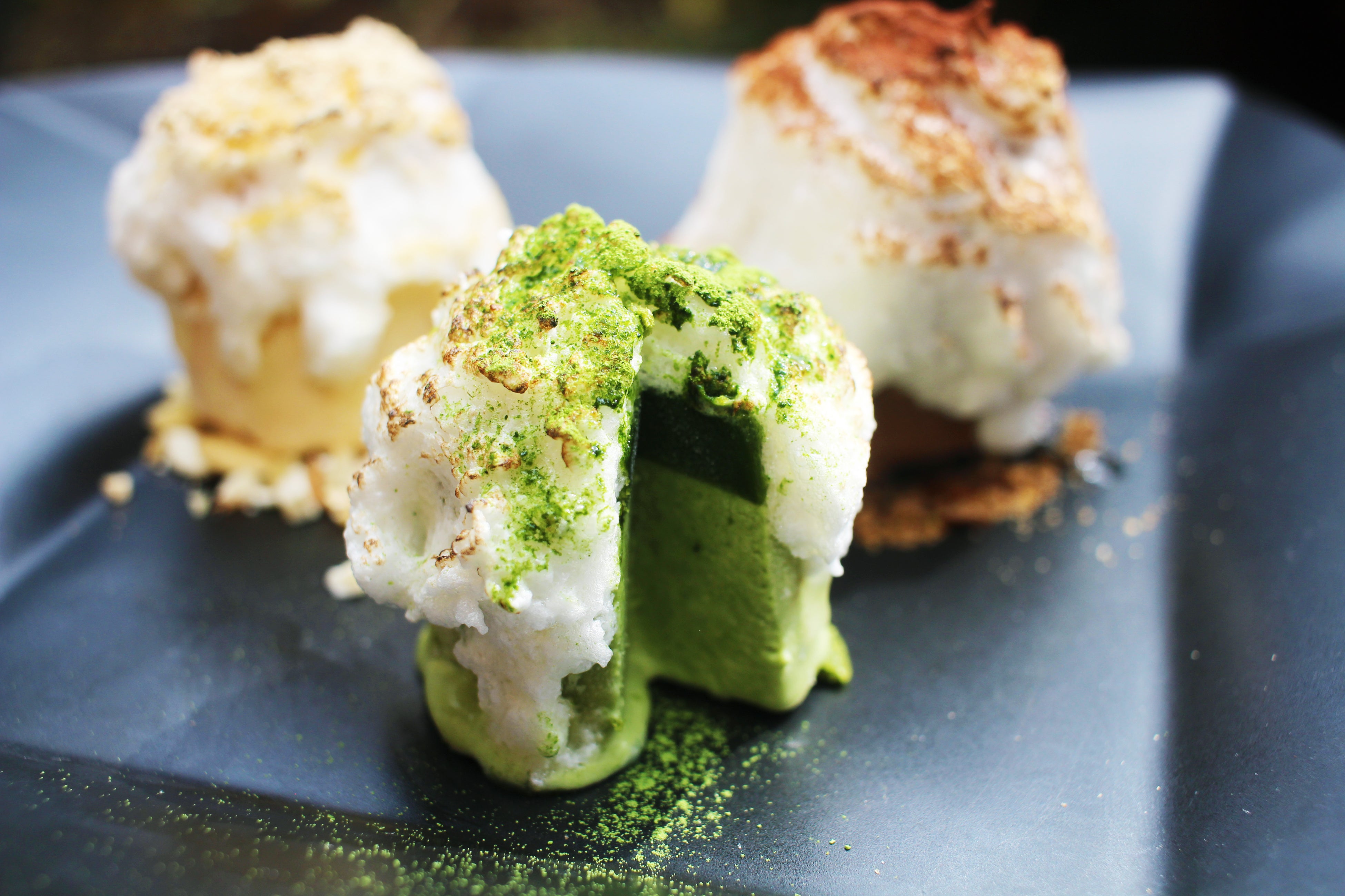 春待ち焼きアイス「五山に降る雪」