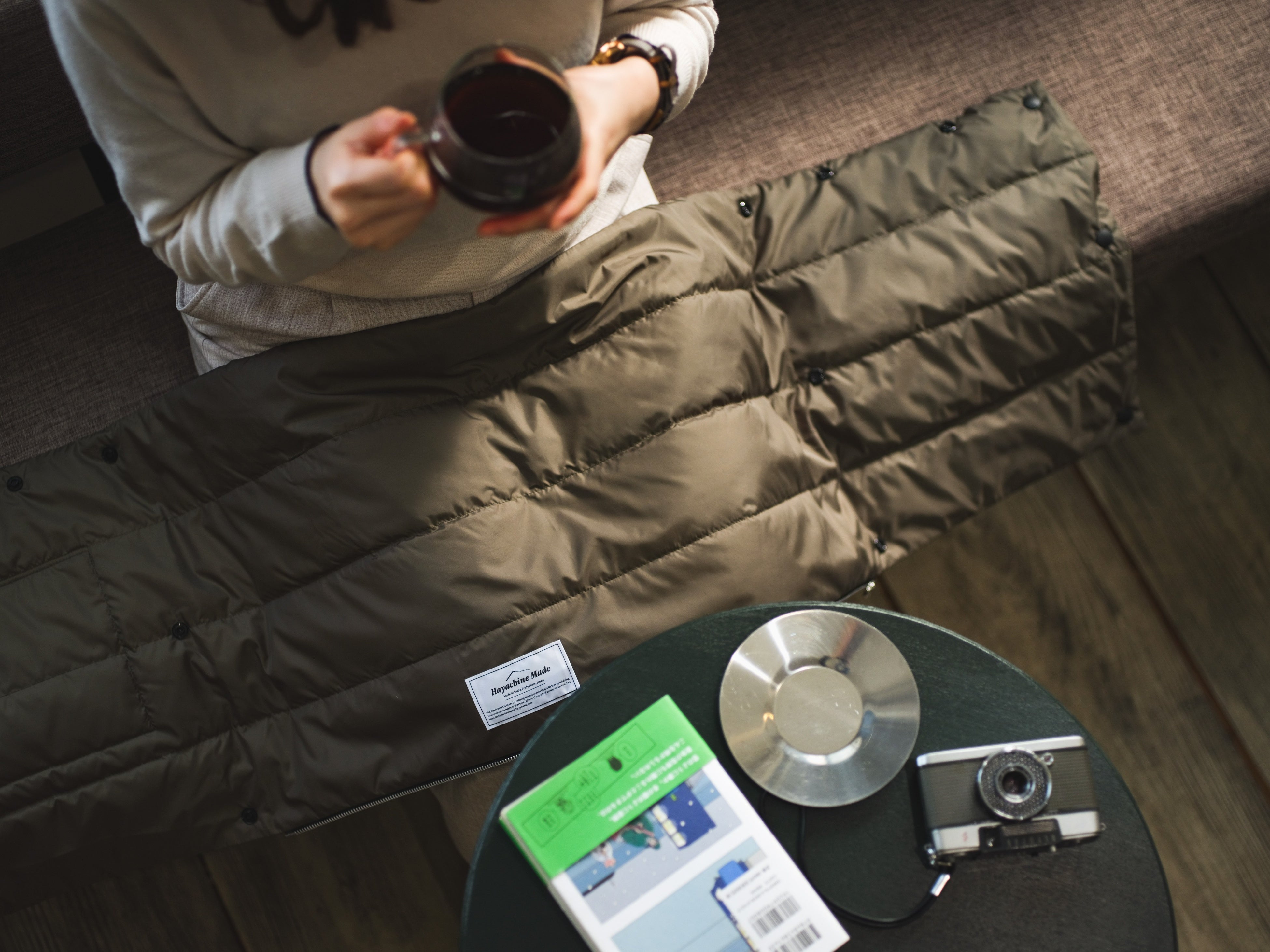 2way：広げるとブランケットに