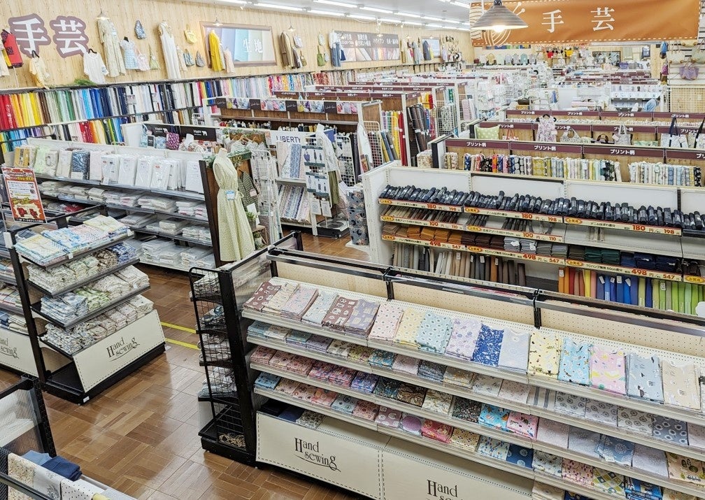 約35,000点を取り扱う手芸売場