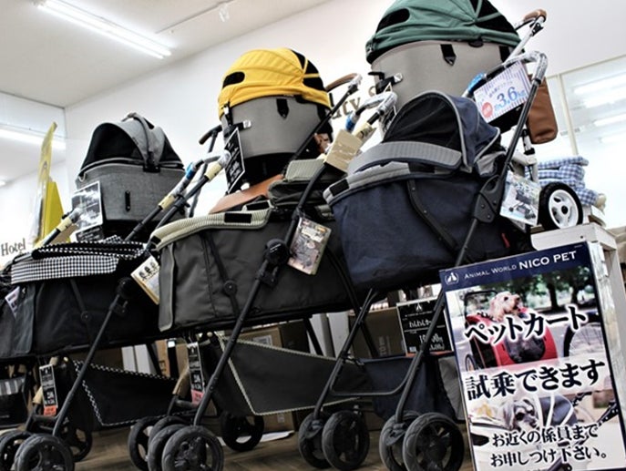 ペットカート売場イメージ