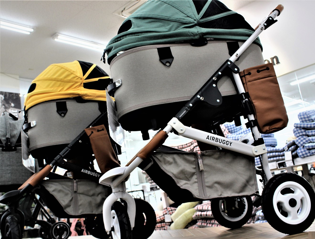 大型エアタイヤ採用で段差を軽々乗り越えるペット用カートの「エアバギードーム」