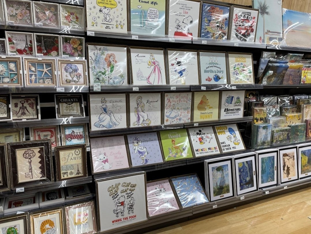ディズニーなどのキャラクターの商品も種類豊富