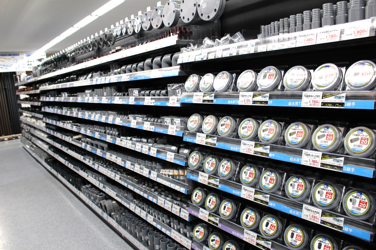 約800種類取り扱う「配管継手」