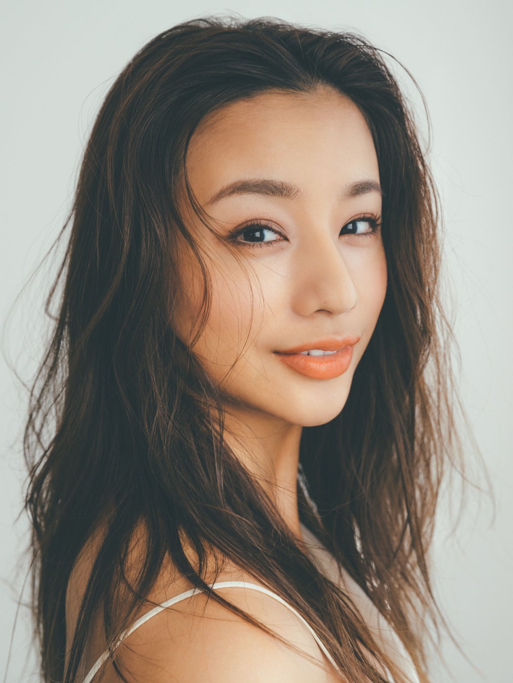 高橋メアリージュン 高橋メアリージュンさん(エイジアプロモーション業務提携)の宣伝素材が使い放題に!IPマーケティングサービス「Skettt(スケット)」に参加し、地方・中小企業のマーケティングを支援 | 株式会社Wunderbarのプレスリリース