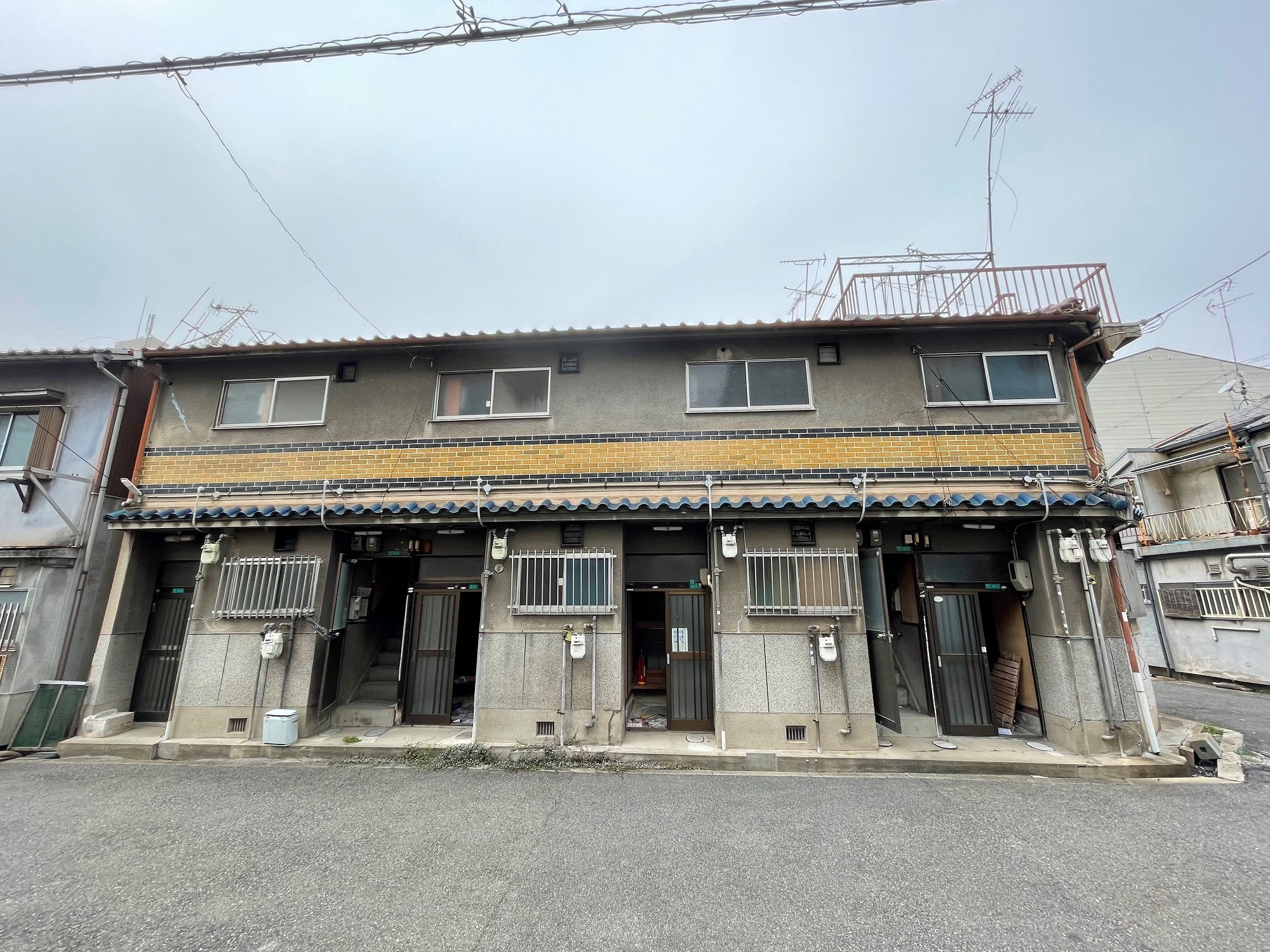 建物外観（リノベーション前）