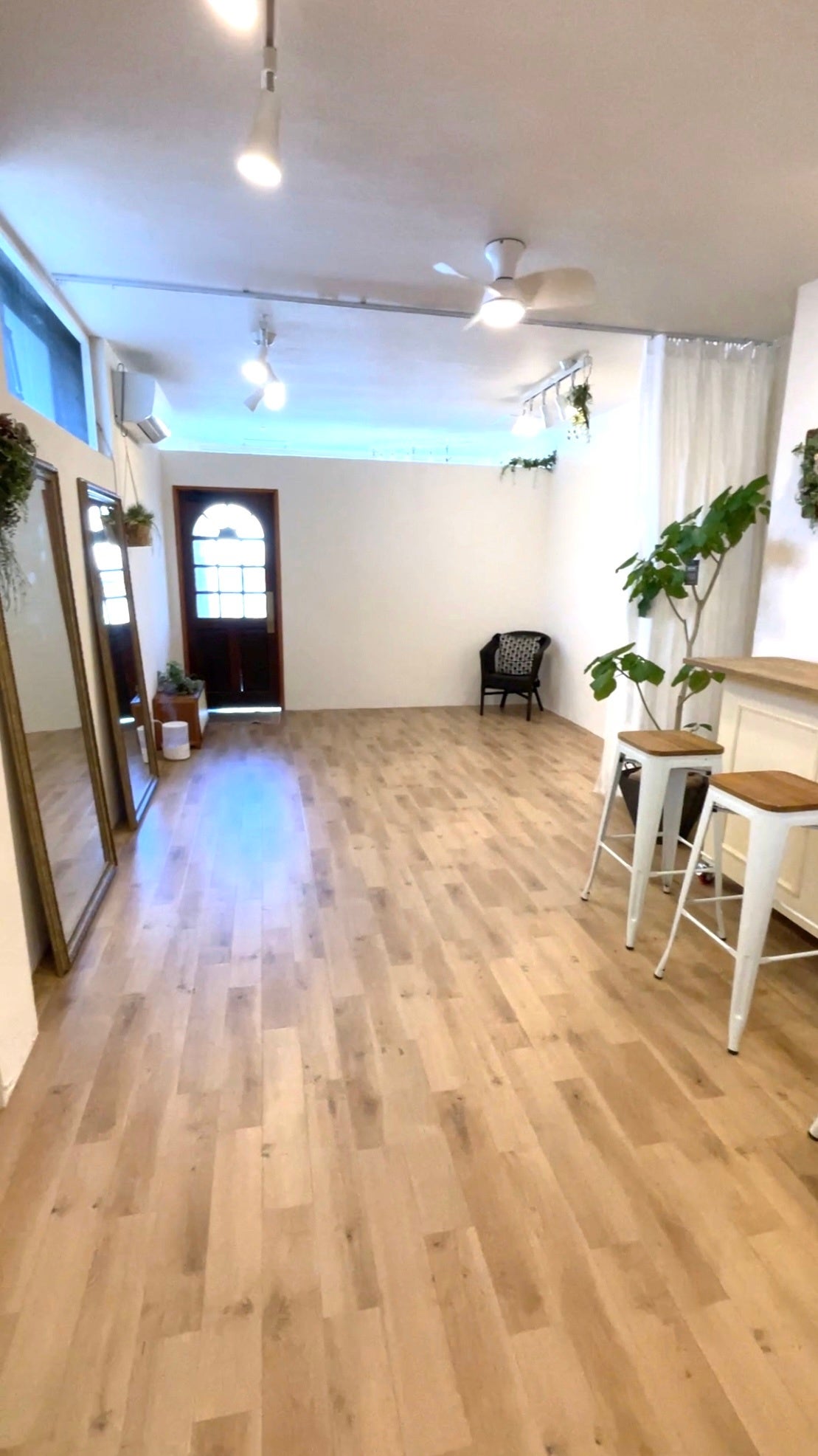 レッスン施術フロア