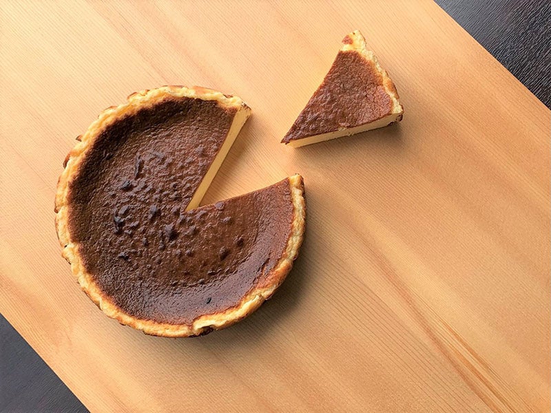 日本料理人が作る本場バスクチーズケーキ