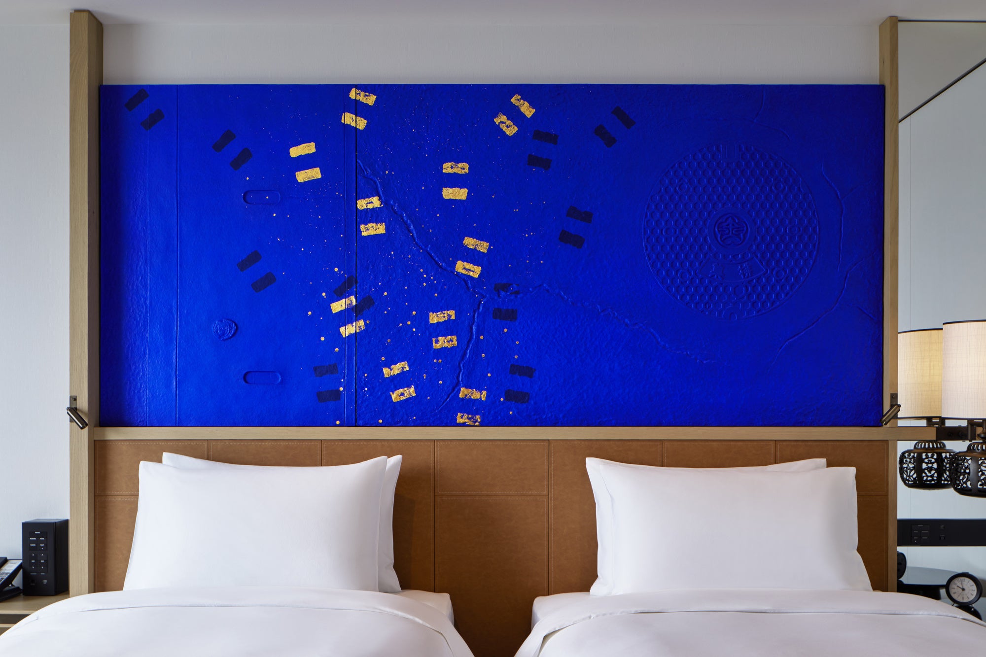 アートと時を紡ぐ瞬間を感じていただける客室