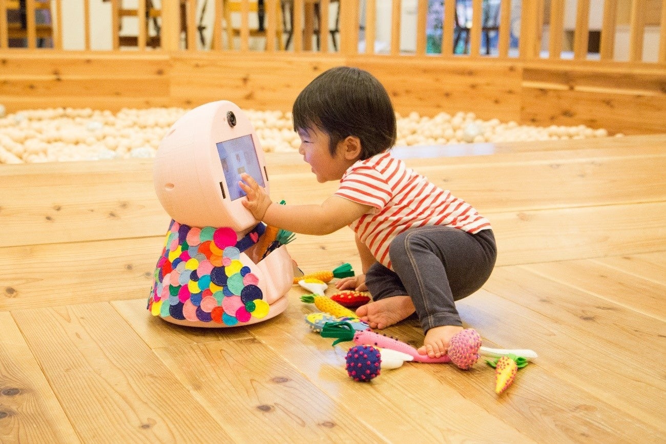 保育園向け新サービス】遠隔保育ロボット「ChiCaRo」の保育施設