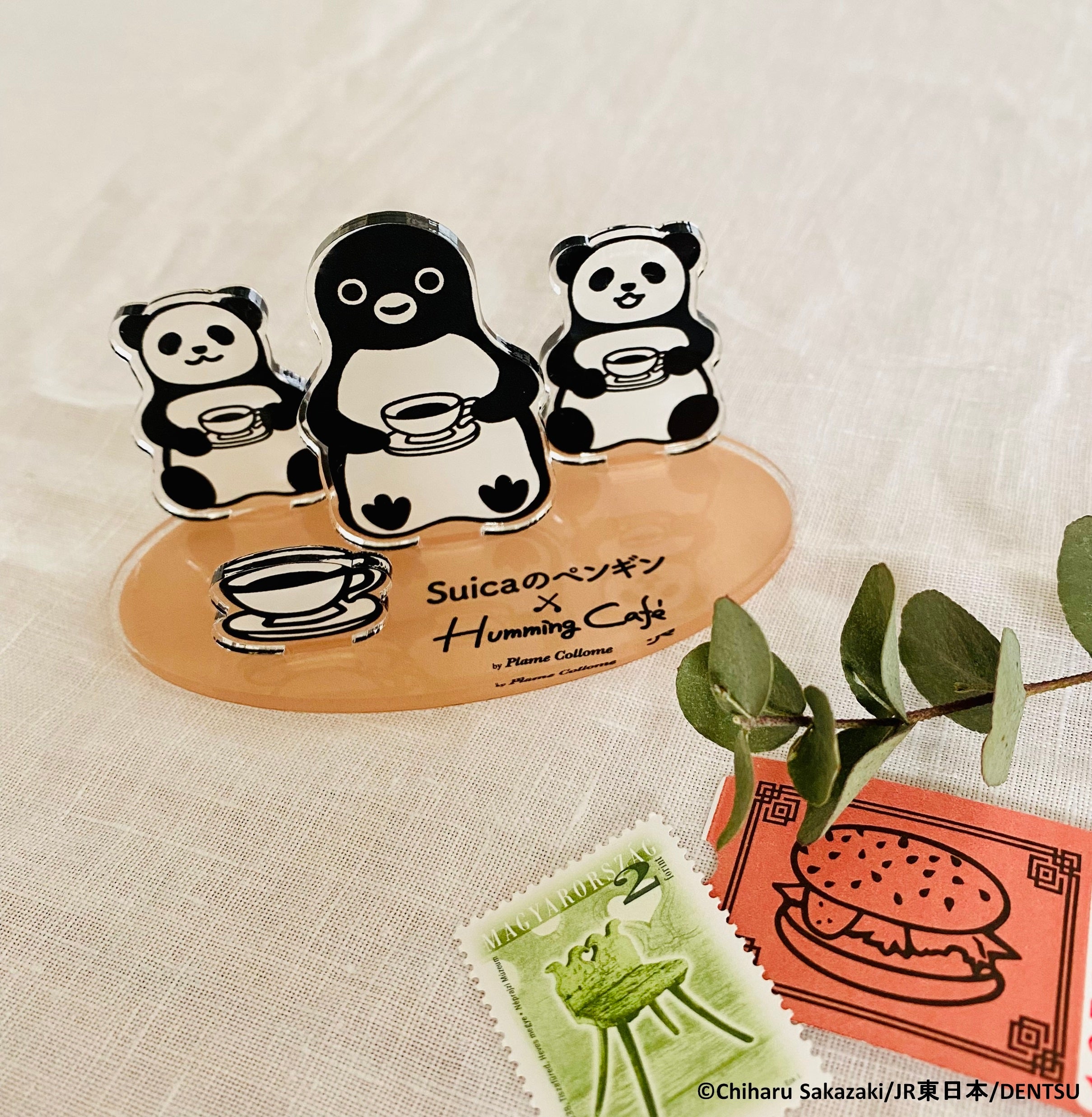 Suicaのペンギン カフェアクリルスタンド（1個 990円）