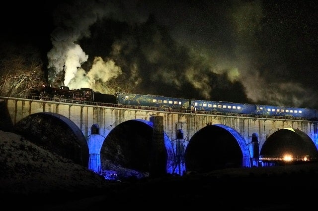 「めがね橋を走るSL銀河ナイトクルーズ」