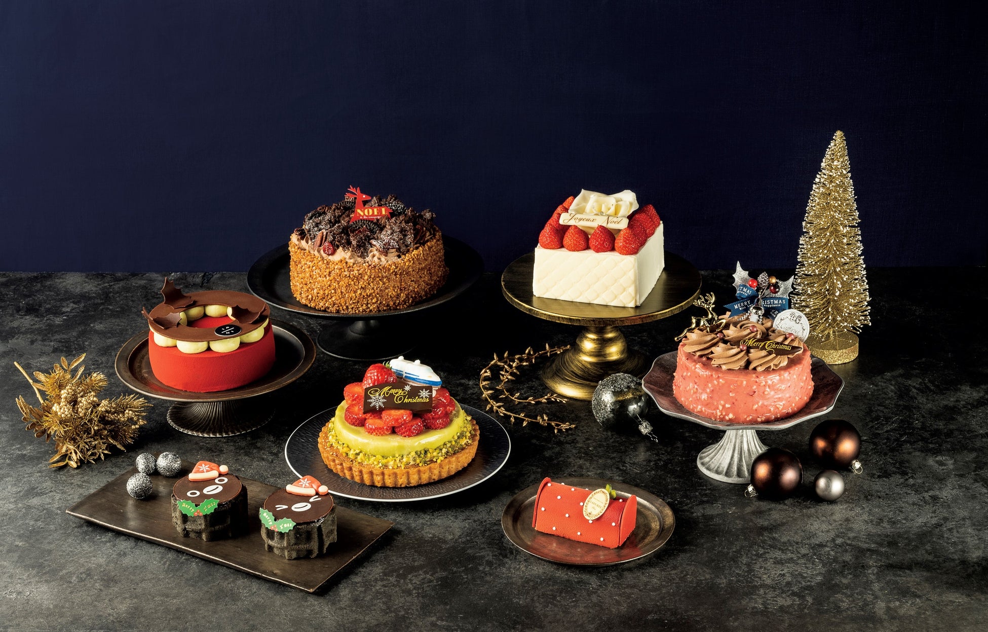 ※画像は東京駅のみの集合写真 ※画像はイメージです