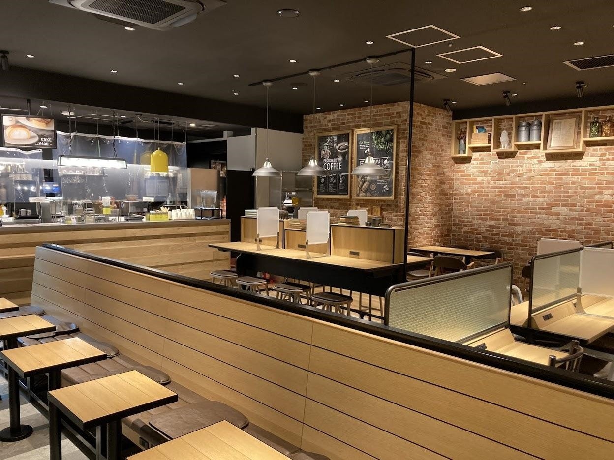 5 CROSSTIES COFFEE 内観(エキュート上野店)