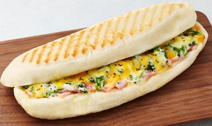 自家製パニーニ「クロックムッシュ」(450円)