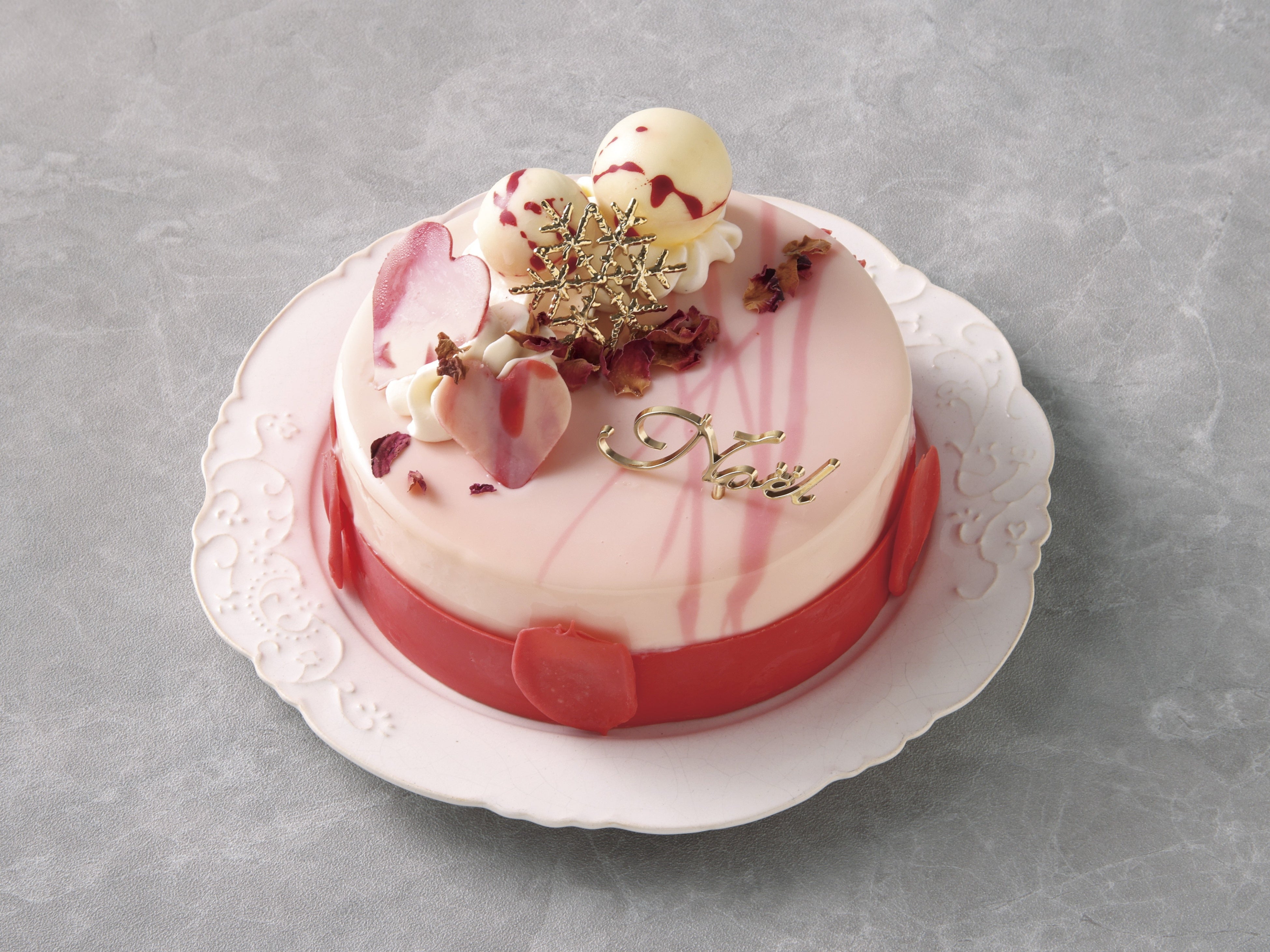 「ミニョンスペシャリテ」（5,000円）※50台限定  パティスリーQBG（エキュート品川）