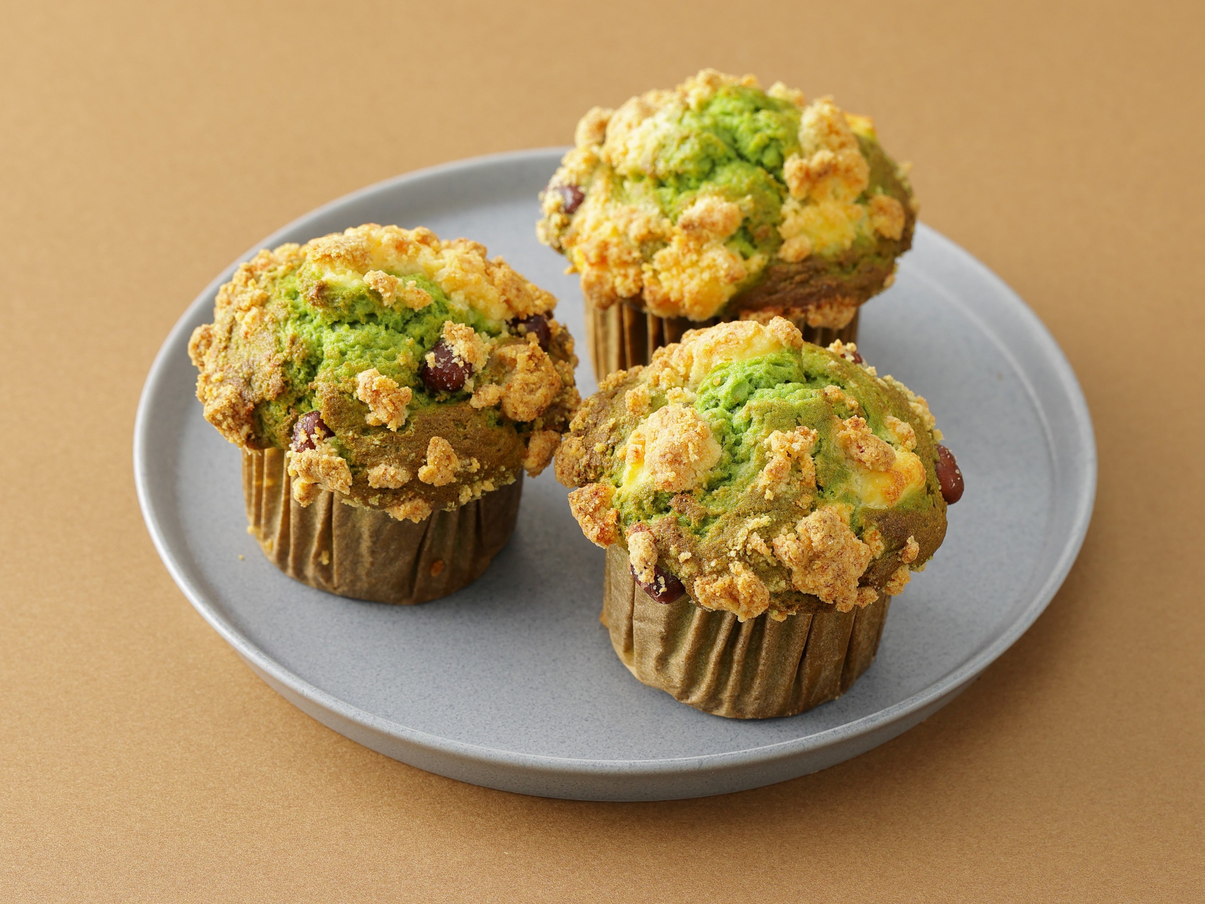 ナウオンチーズマフィン 狭山茶＆あずき  1個 351円／ナウオンチーズ♪（エキュート大宮）