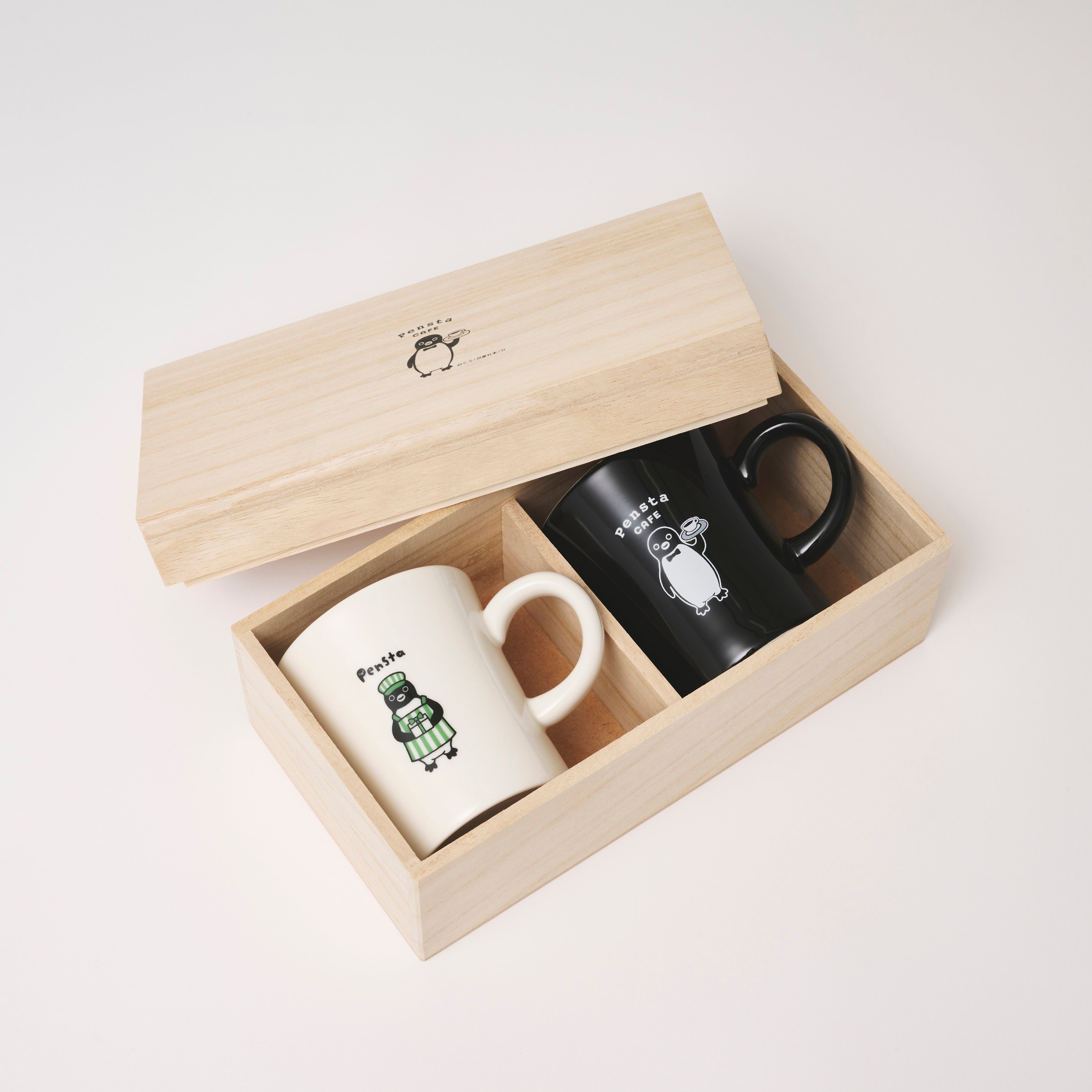 Suicaのペンギン&nbsp; ペアマグカップペンスタ限定（木箱入り）