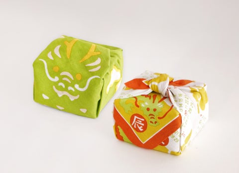 東京駅「エキュート」「グランスタ」で竜の干支スイーツが登場!年末年始フェア開催中! 東京駅「エキュート」「グランスタ」で竜の干支スイーツが登場!年末年始フェア開催中!