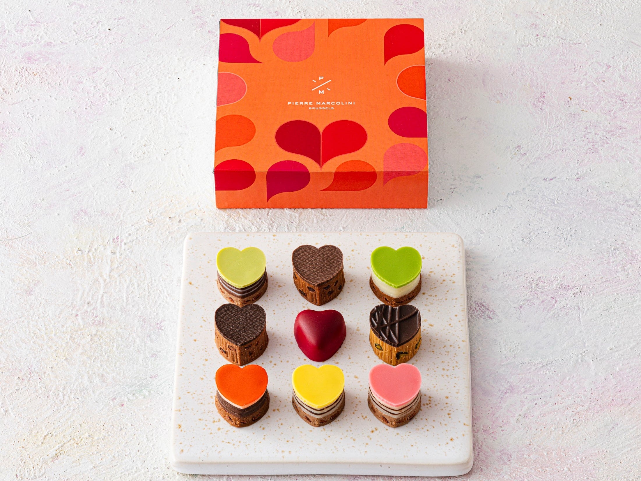 ヌーヴェル セレクション 9個入り  1箱 4,347円／ピエール マルコリーニ（グランスタ東京）