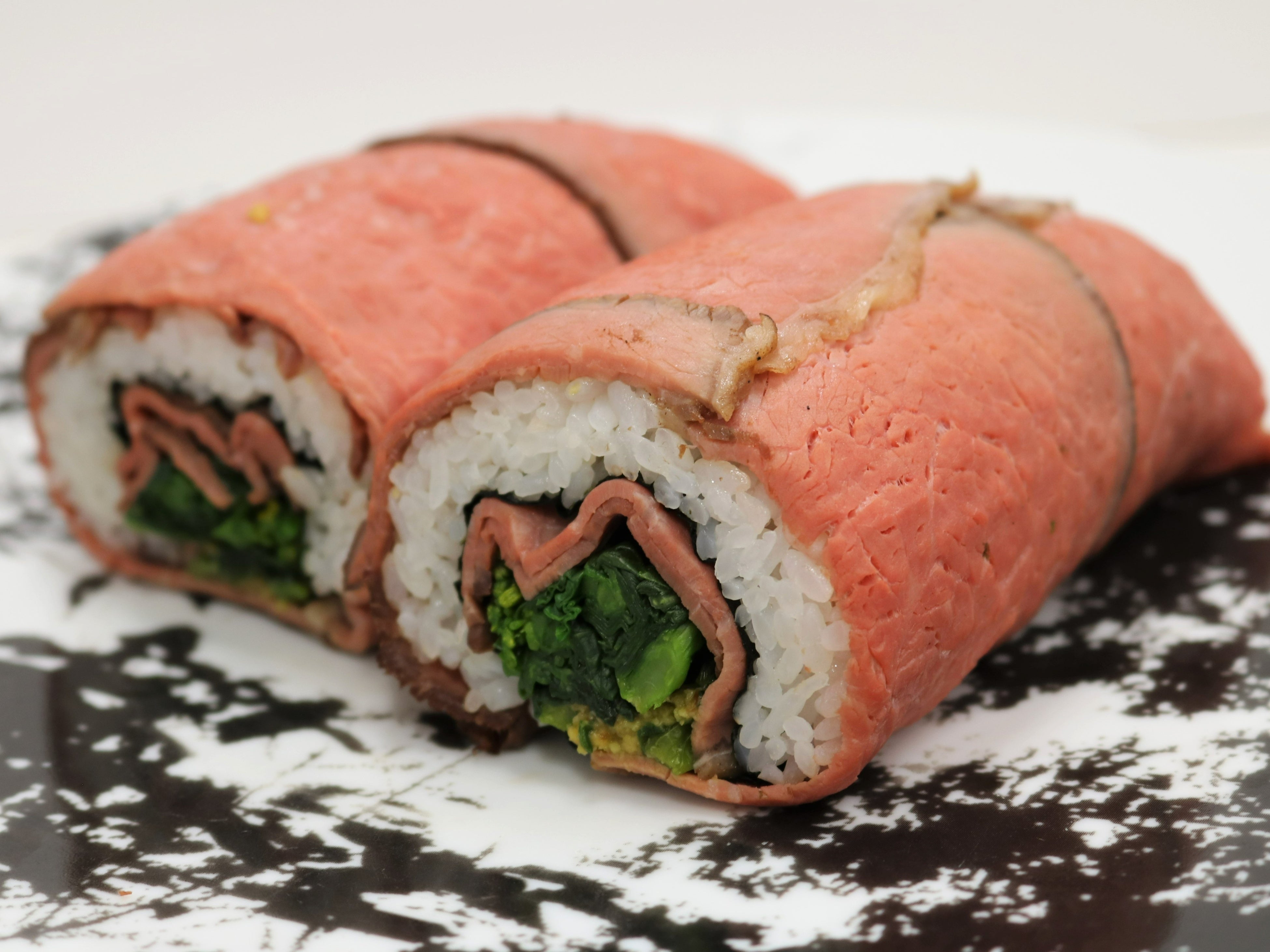 ローストビーフ恵方巻　1,620円  バルマルシェコダマ（品川）