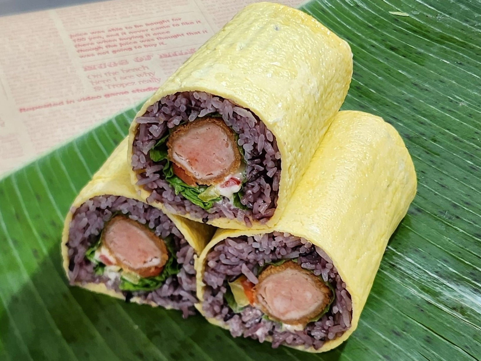 タイ風彩りエビカツ恵方巻　1,620円／ハーフサイズ896円  ミスターチキン鶏飯店（品川）