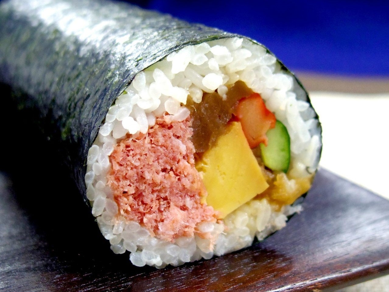 極旨コンビーフ恵方巻　1,980円  千駄木腰塚（日暮里・品川）