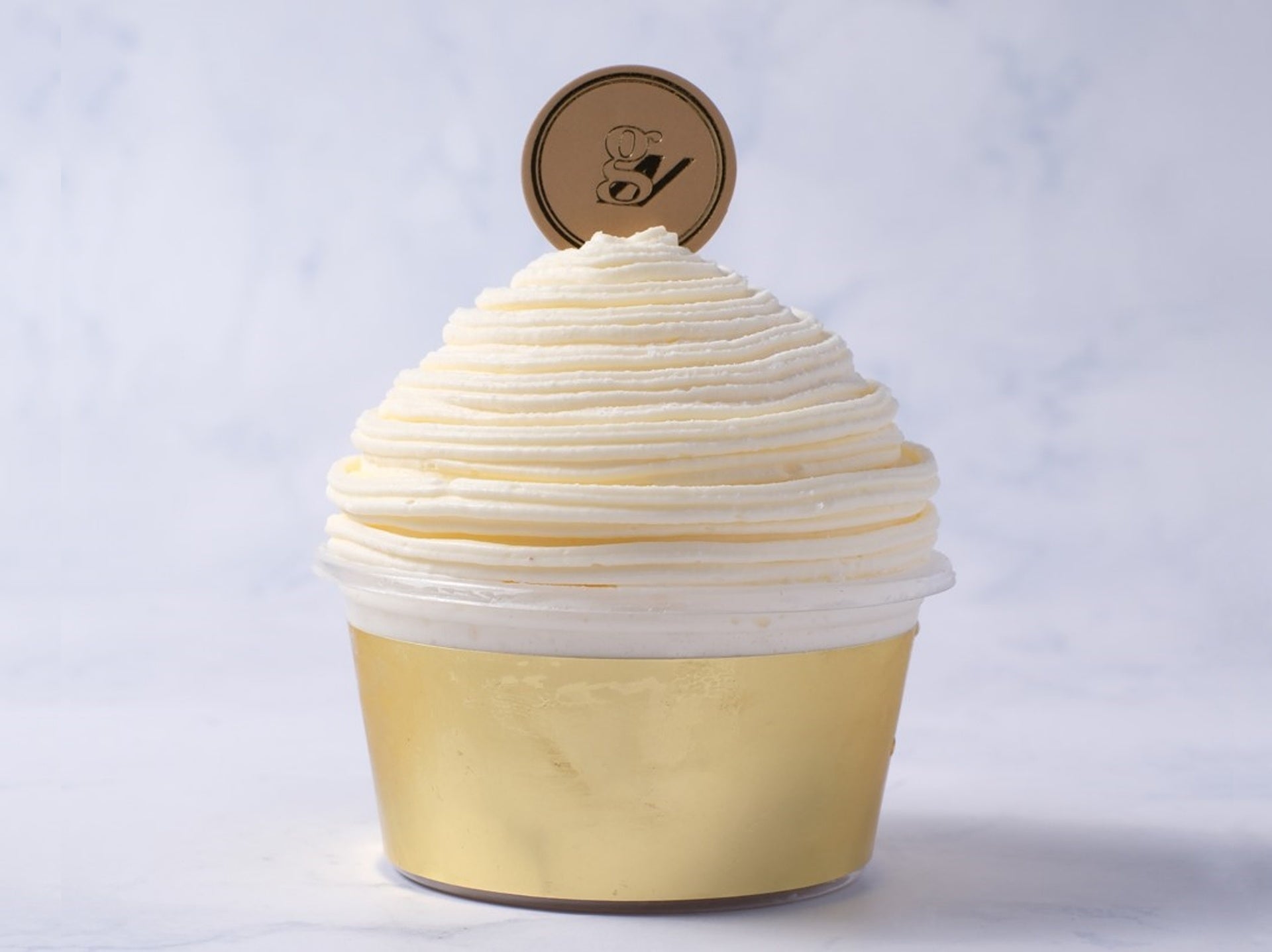 レアチーズのモンブラン  1個 648円／パティスリーエヌグラム（エキュート立川）