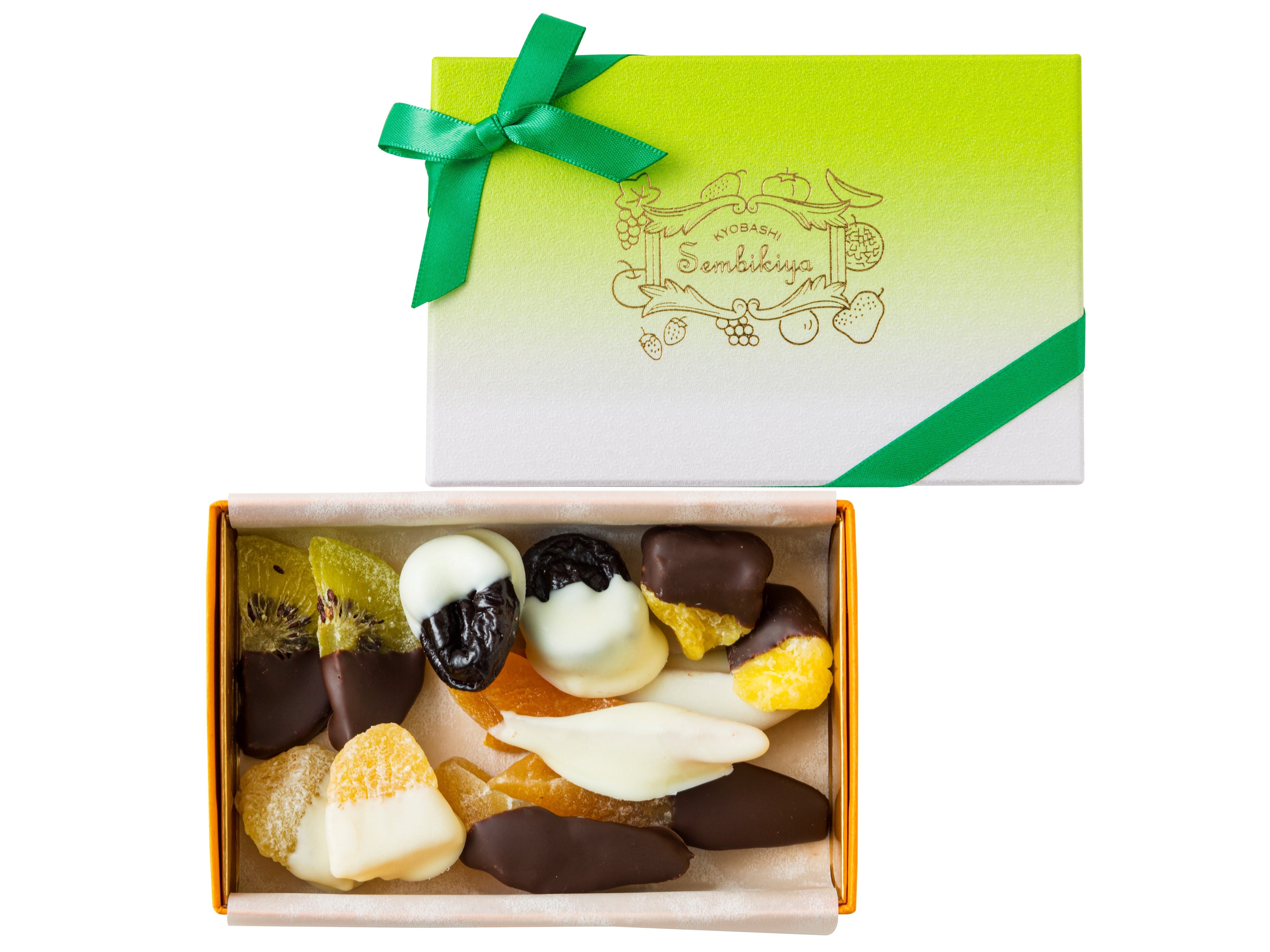 ドライフルーツチョコレート　12個入り  12個入 1,944円／京橋千疋屋（グランスタ東京／B1 丸の内坂エリア・エキュート品川※）