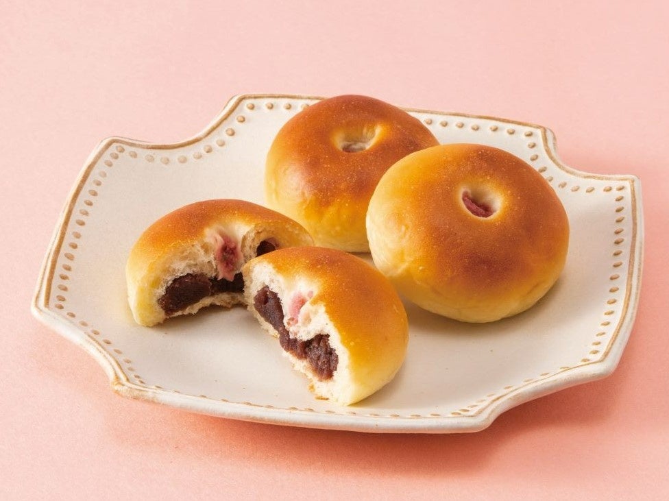 酒種 桜  1個　200円（テイクアウト）／銀座木村家 （エキュート大宮）