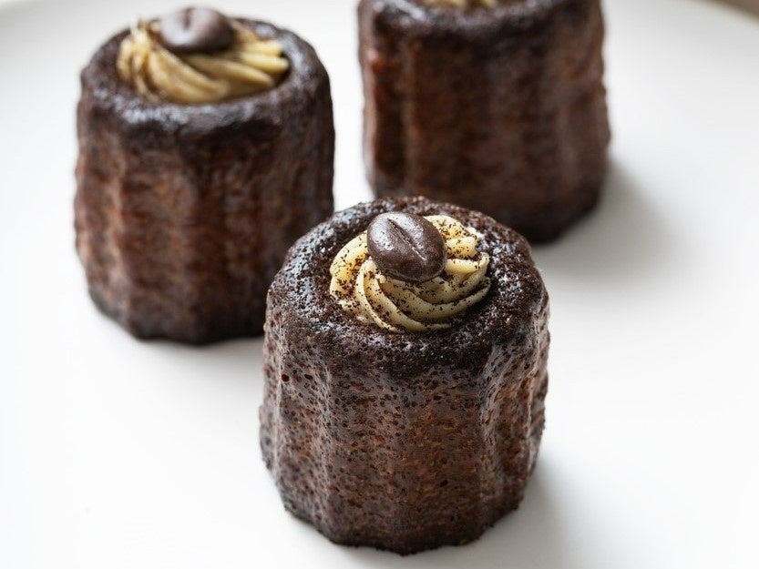 立町カヌレSHINAGAWA／コーヒーカヌレ　1個 280円