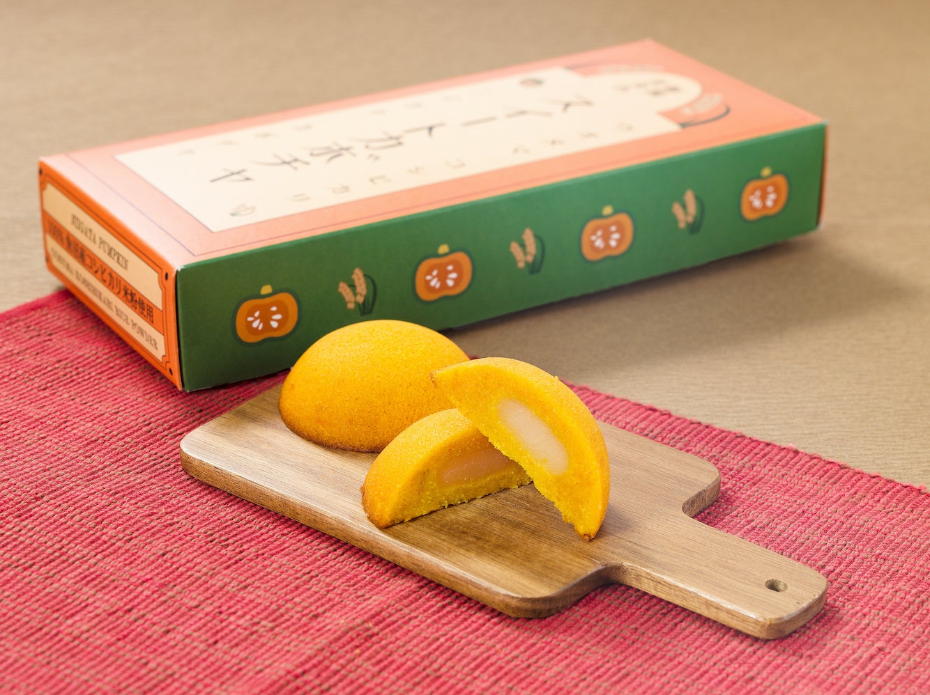 新潟県十日町市の食材を使用した新感覚かぼちゃスイーツ「新潟生まれ