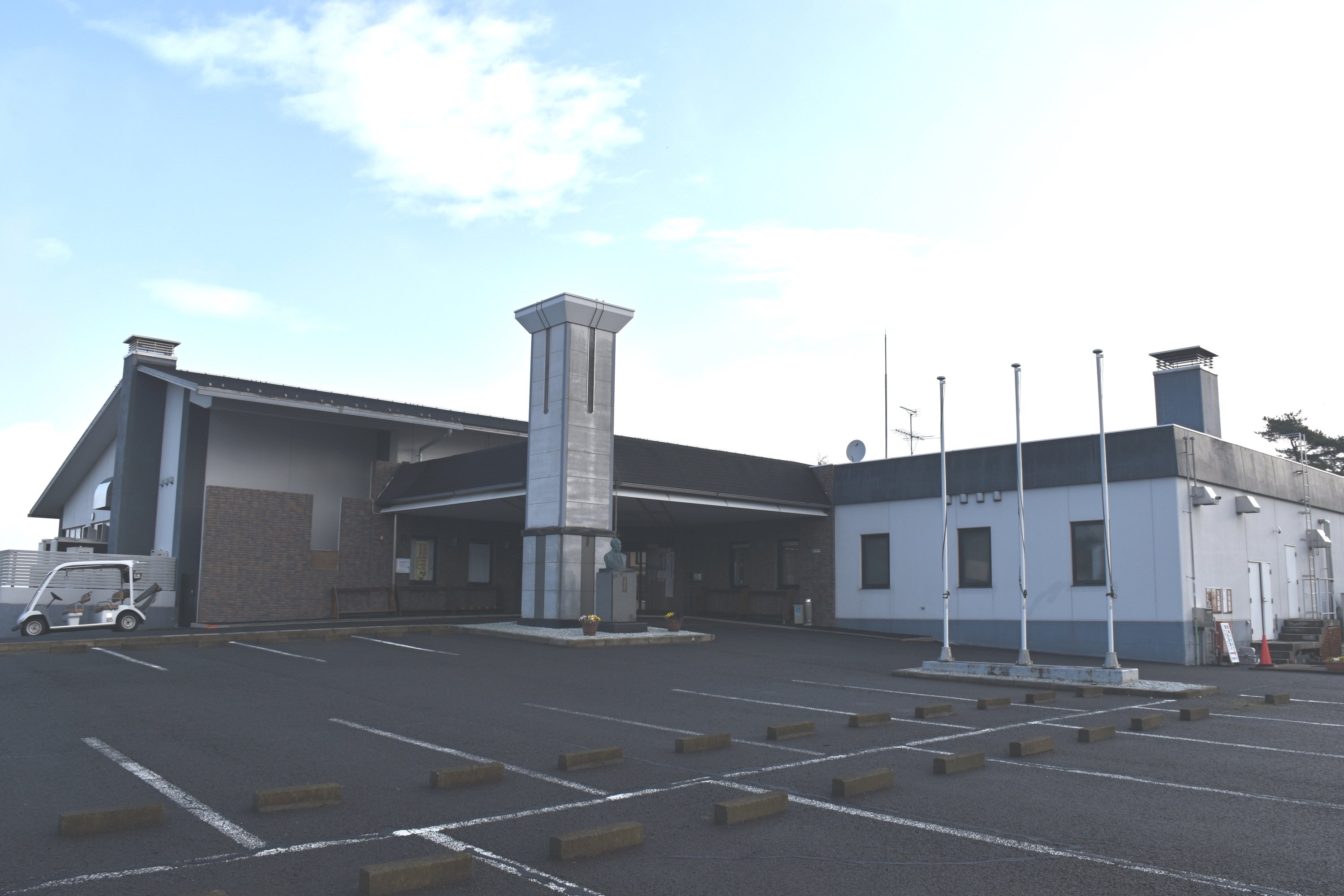 福島ゴルフ倶楽部民報コースクラブハウス