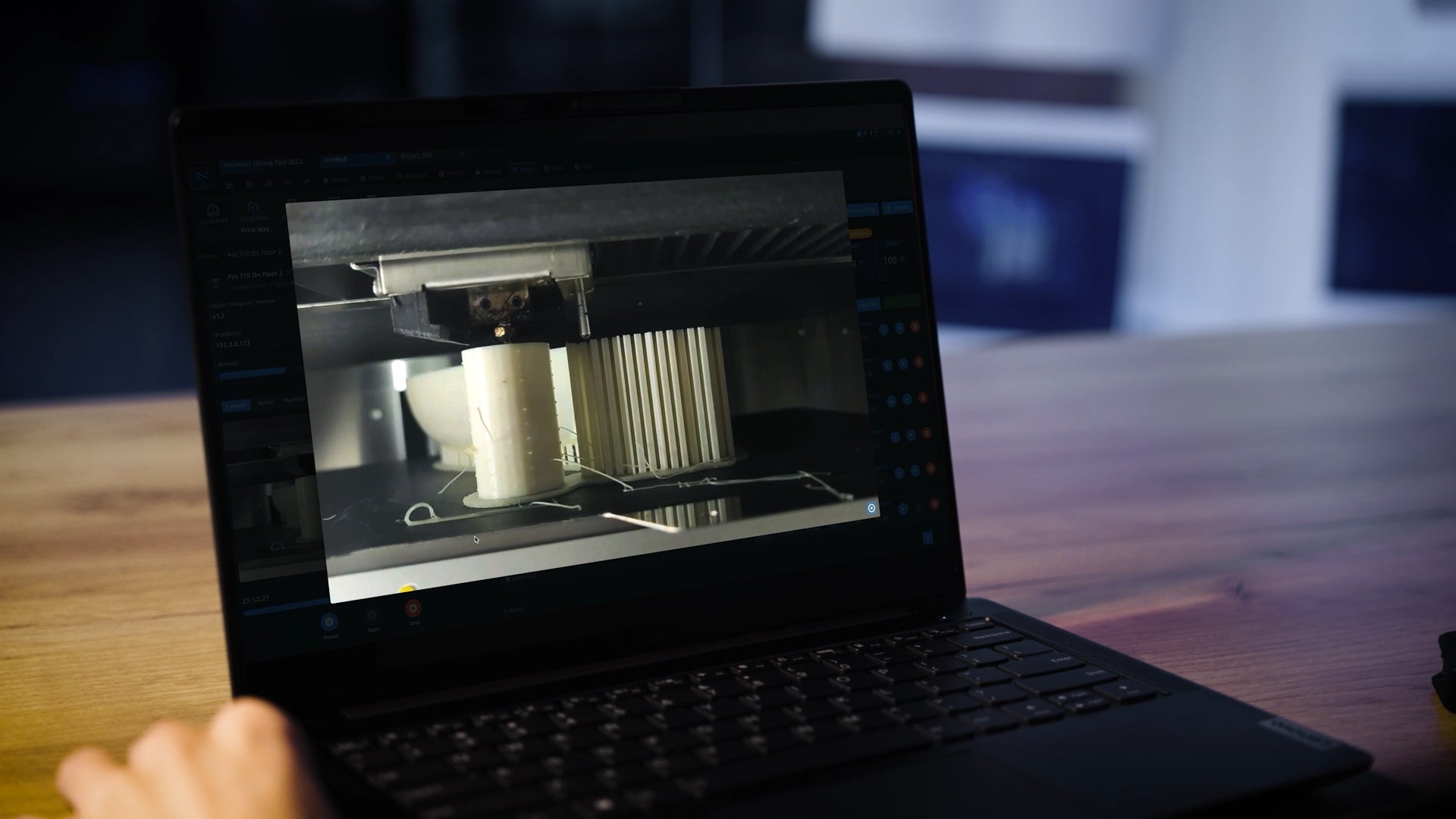 株式会社フュージョンテクノロジー チャンバー温度100℃で「反らない」造形物を作成できる3Dプリンター INTAMSYS【FUNMAT PRO 310】を発売 7 -