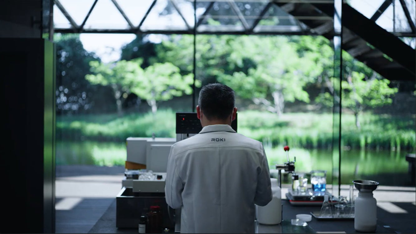 国産高機能マスク「纏(MATOI)」、新TV-CM放映開始 パッケージデザインも刷新