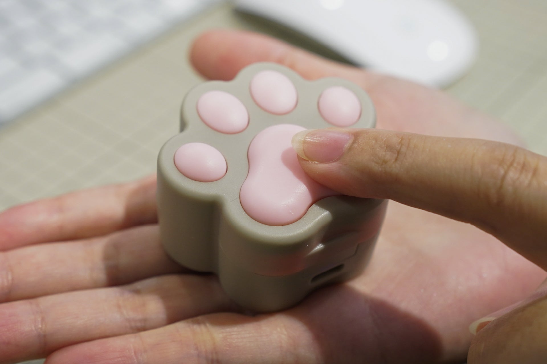 株式会社ハック、肉球付きケースとネコ語の音声を採用した「ワイヤレスイヤフォンにゃ~ふぉん」を発売|開発背景とこだわりについて(9枚目)