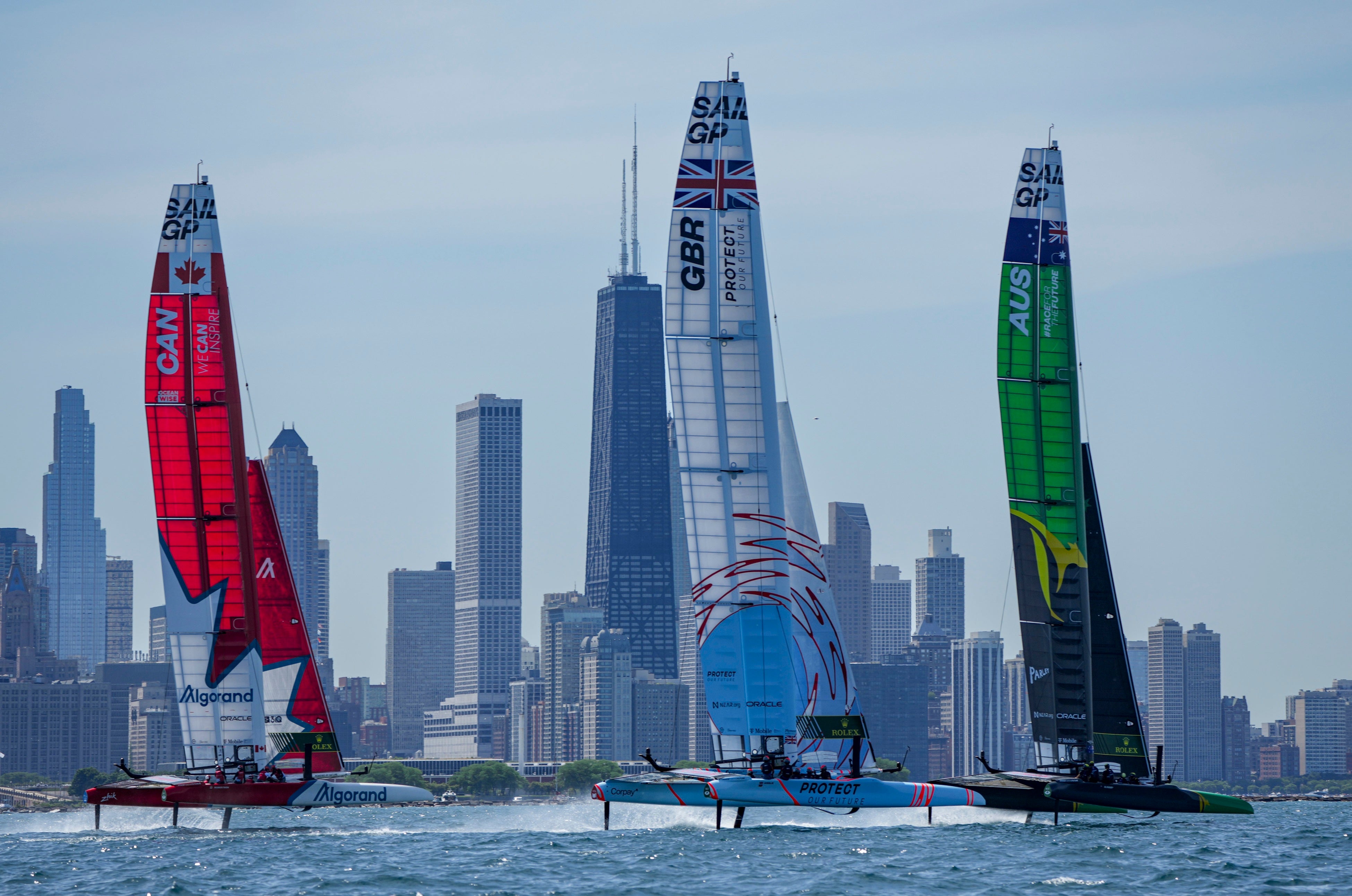 決勝レース。右からオーストラリア、イギリス、カナダ。