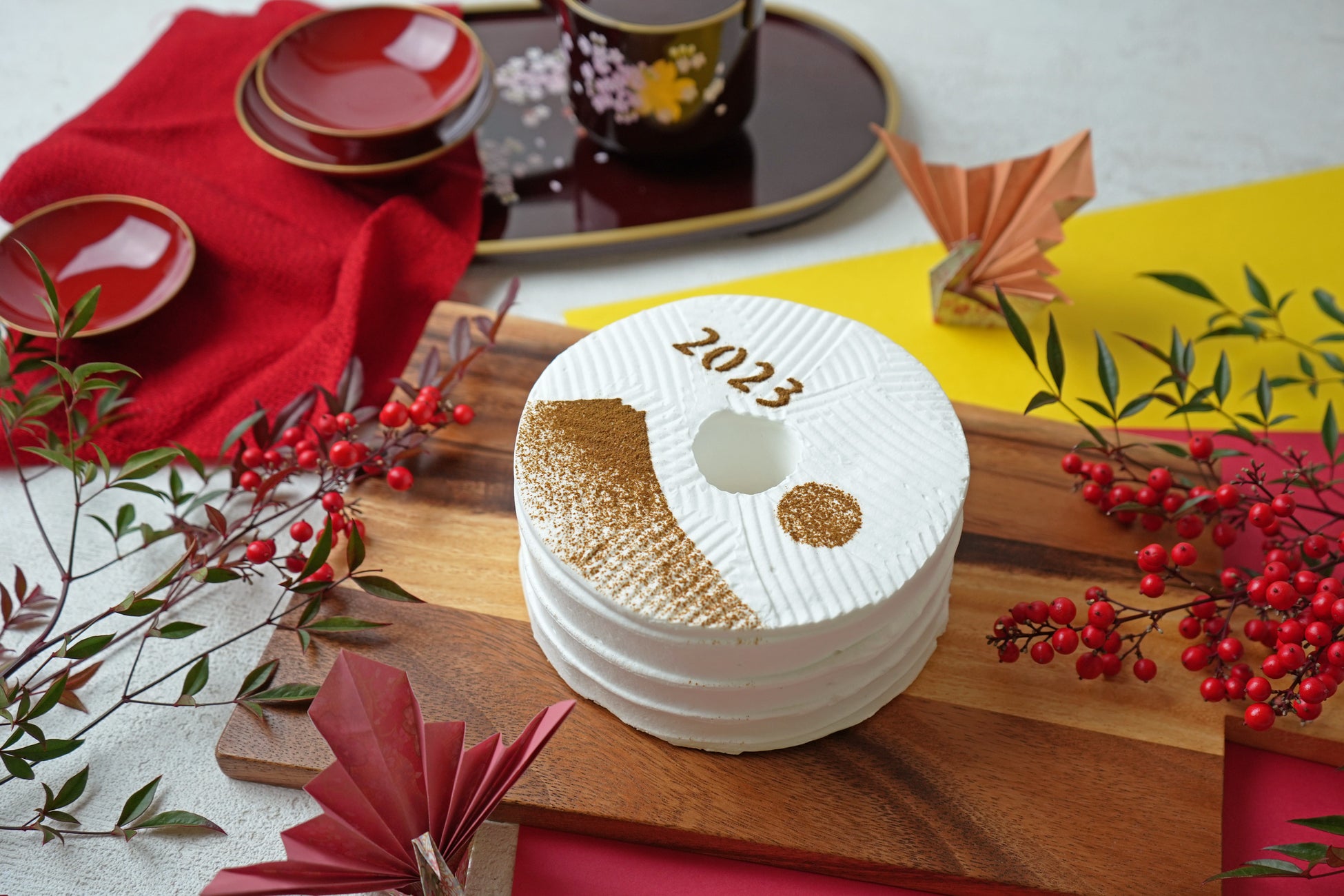 お取り寄せ:「This is CHIFFON CAKE.」元旦デザインの紅茶シフォンケーキを数量限定発売