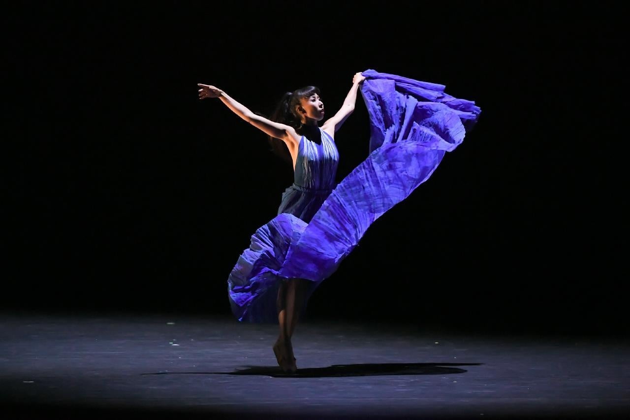 横浜バレエフェスティバル2023より 小池ミモザ　撮影：フォトクリエイト白井力丸