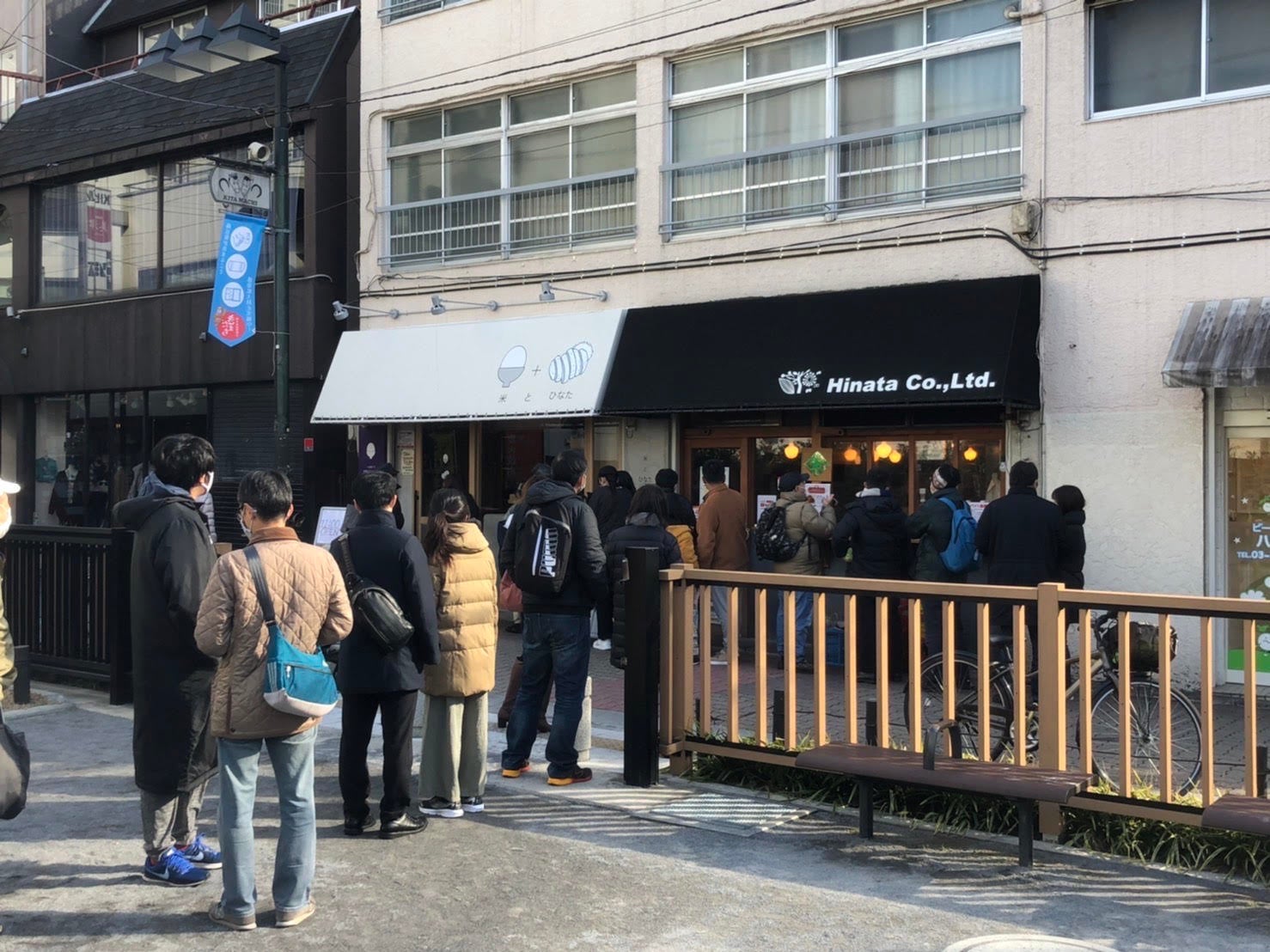 プレオープン時には約30人の行列!