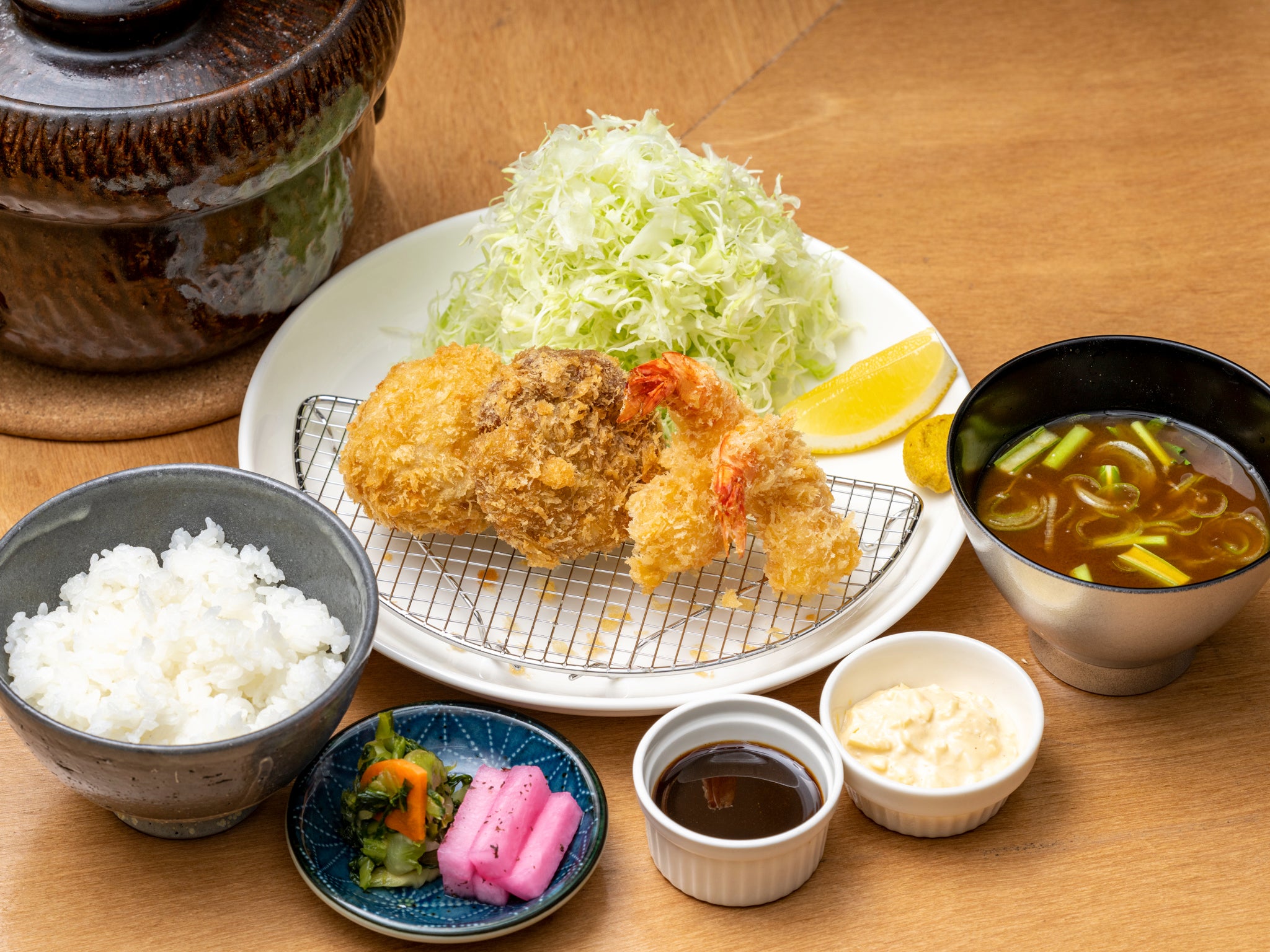 エビ・上ロースミックス定食：¥1,848(税込)
