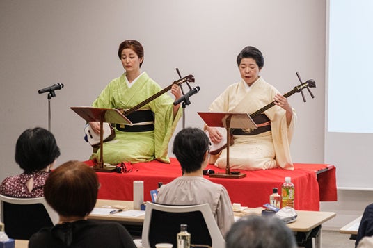 酒にまつわる大人の嗜み講座『小唄で巡る日本酒の四季』を開催!日本文化に育まれた音楽と日本酒が共鳴する贅沢なひとときを体験 酒にまつわる大人の嗜み講座『小唄で巡る日本酒の四季』を開催!日本文化に育まれた音楽と日本酒が共鳴する贅沢なひとときを体験