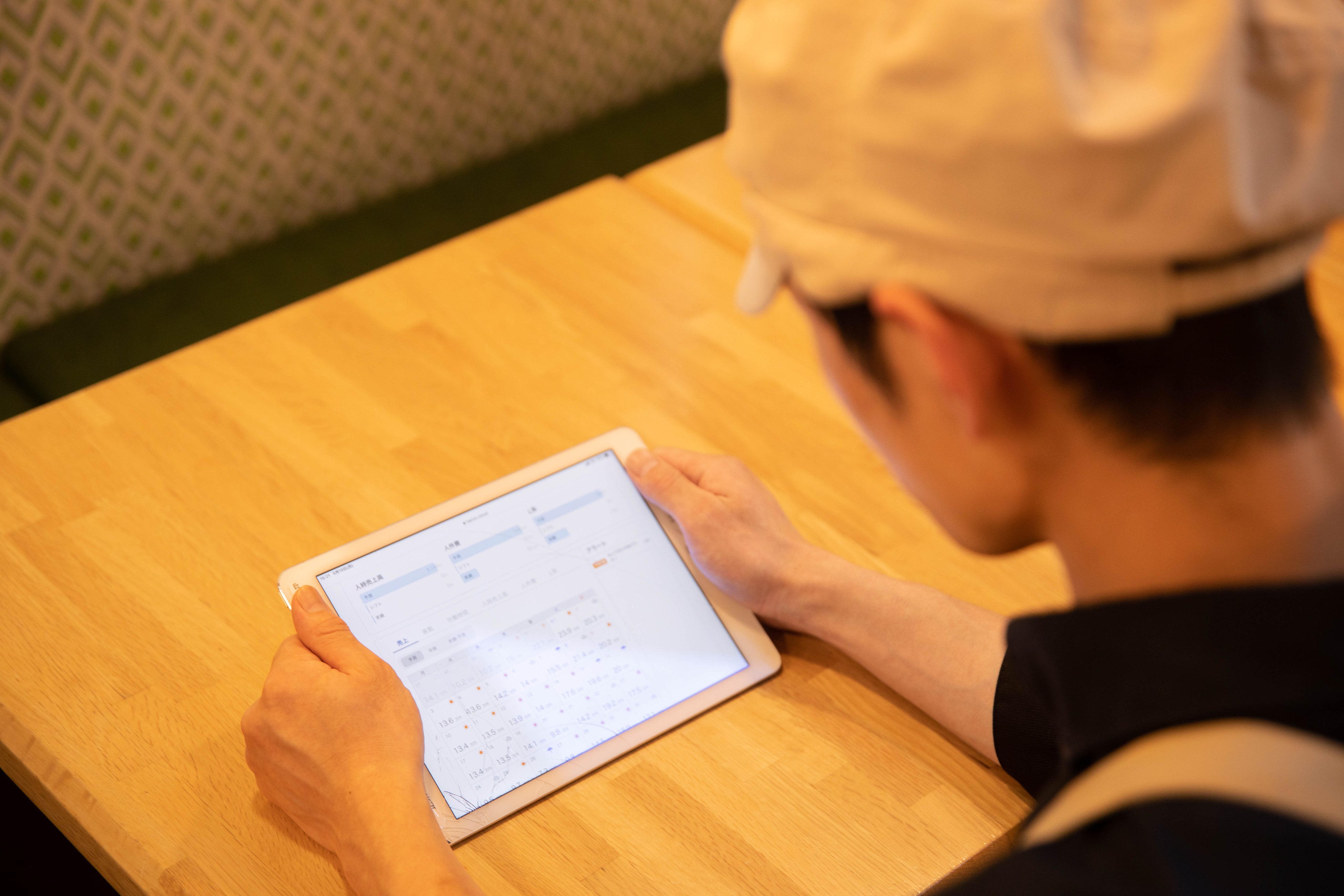 店舗でのHANZO利用イメージ