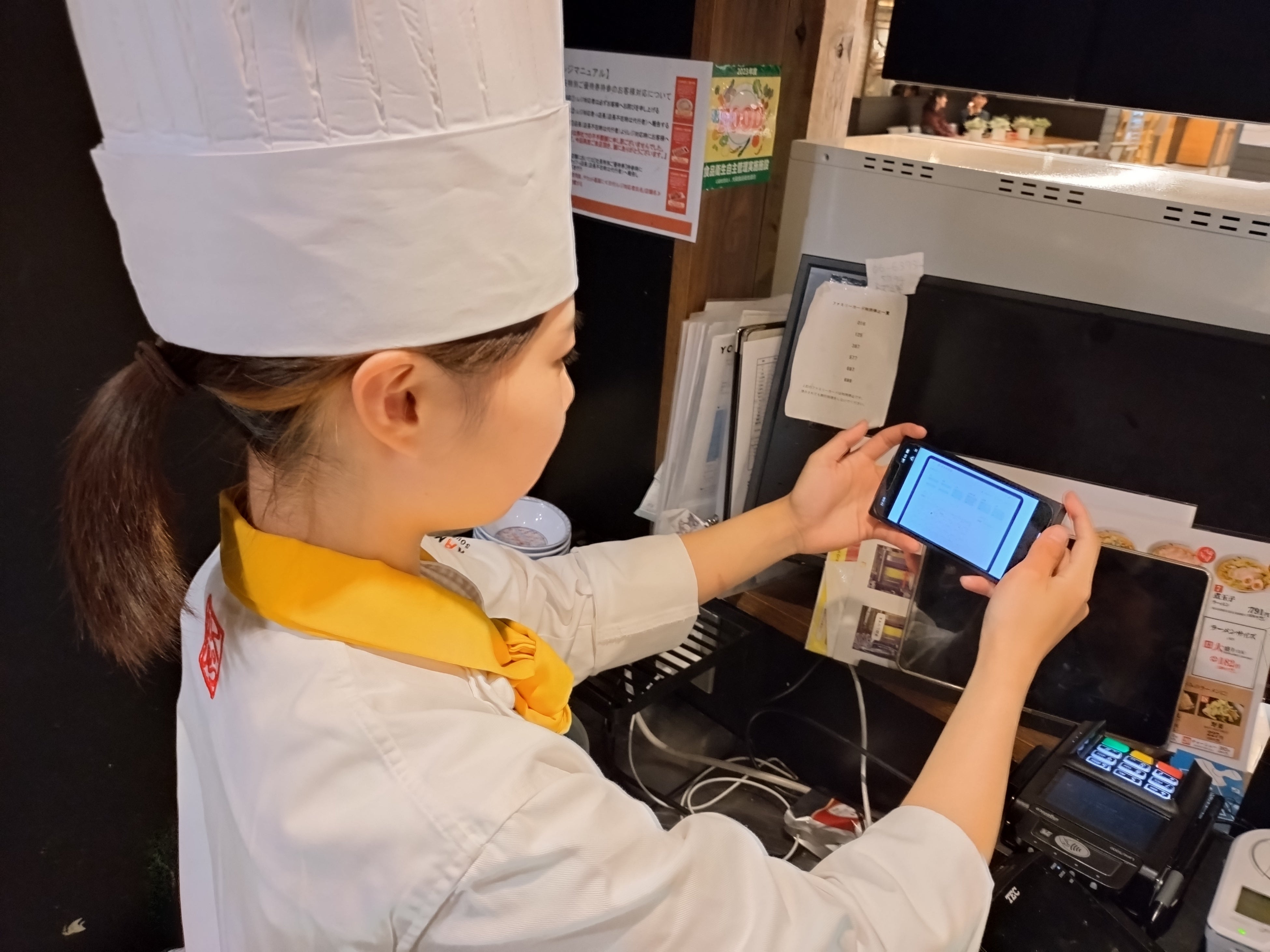 店舗でのHANZO 人件費利用イメージ