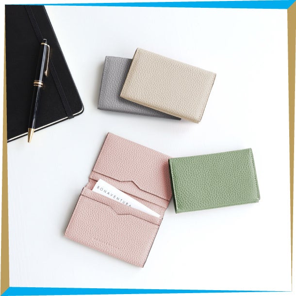 ＜ボナベンチュラ＞ ビジネスカードケース　各19,800円 　銀座三越 本館1階 ブランド雑貨 ※先行カラーの一般販売：6月頃から ※手帳は参考商品です。