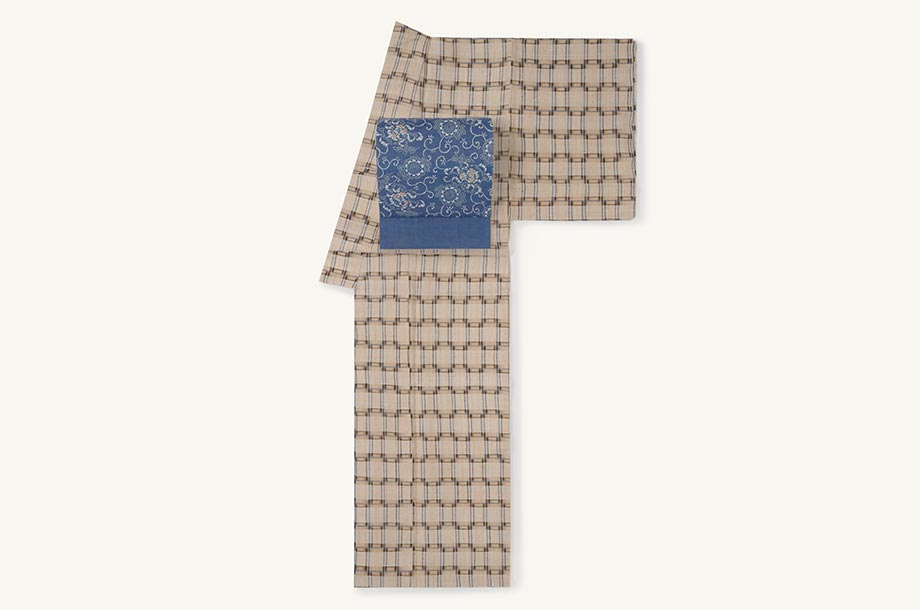 各地の織の着物を中心に、厳選したリユース着物コレクションを南千束のアトリエに収蔵している〈和衣布〉。